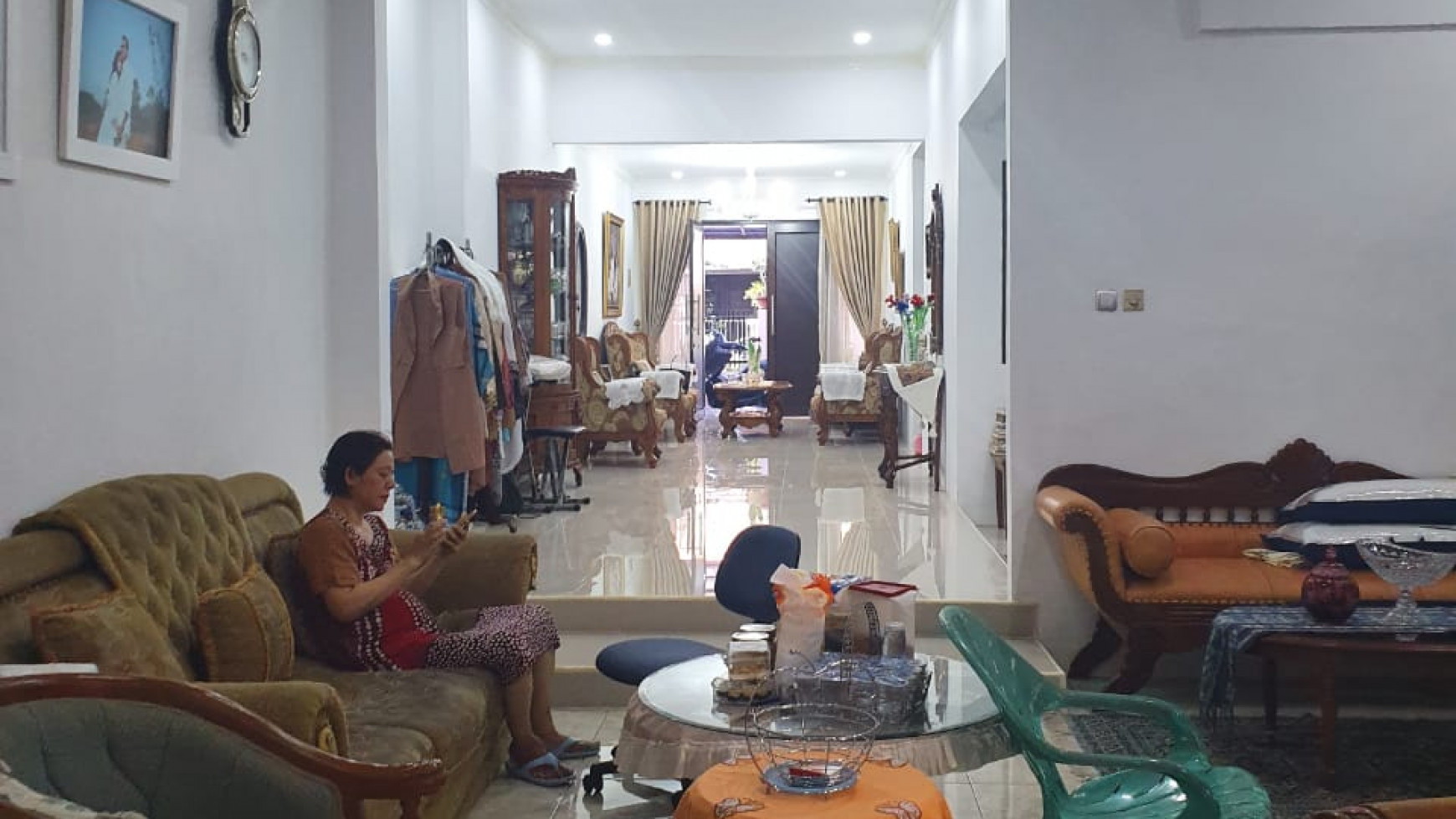 Dijual Rumah Bagus Di Karya Indah, Pondok Karya, Tangerang