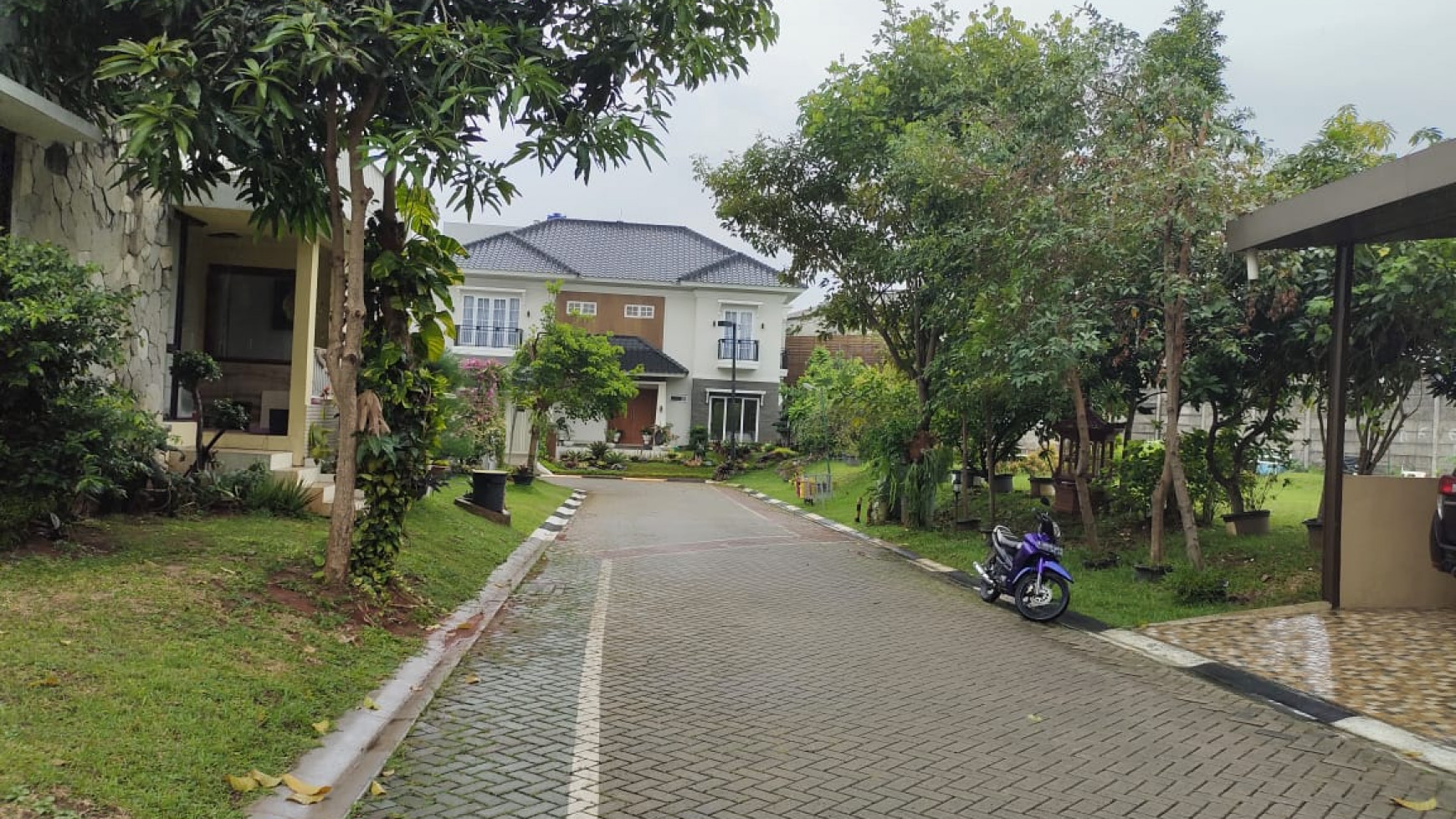 Rumah Siap Huni, Hunian Nyaman dan Asri @Kebayoran Villas, Bintaro