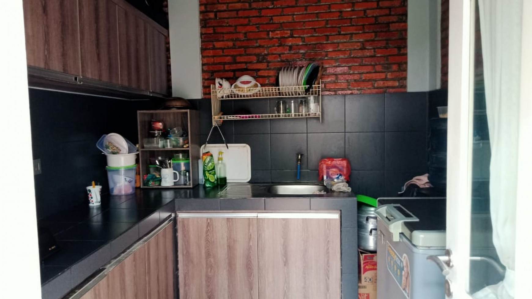 Dijual rumah bernuasa villa mediterania di kawasan exclusive Bintaro Jaya