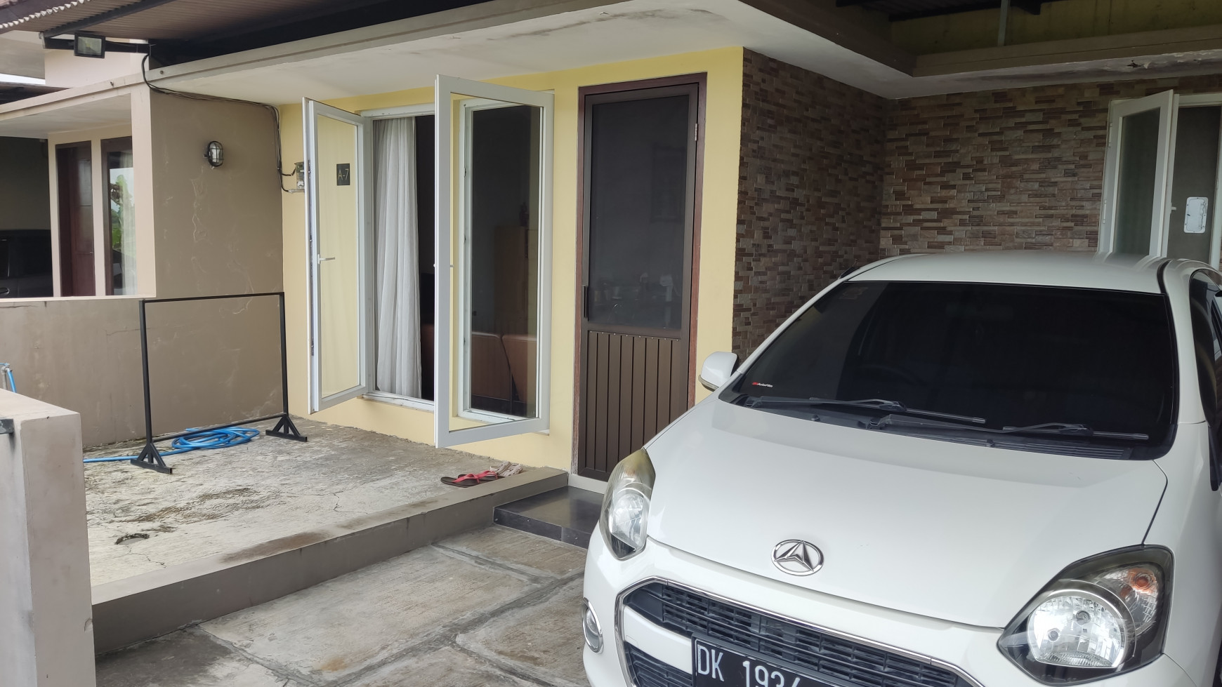 Freehold  2-bedrooms house with amazing rice field view located at jalan Tanah Lot Pandak Gede