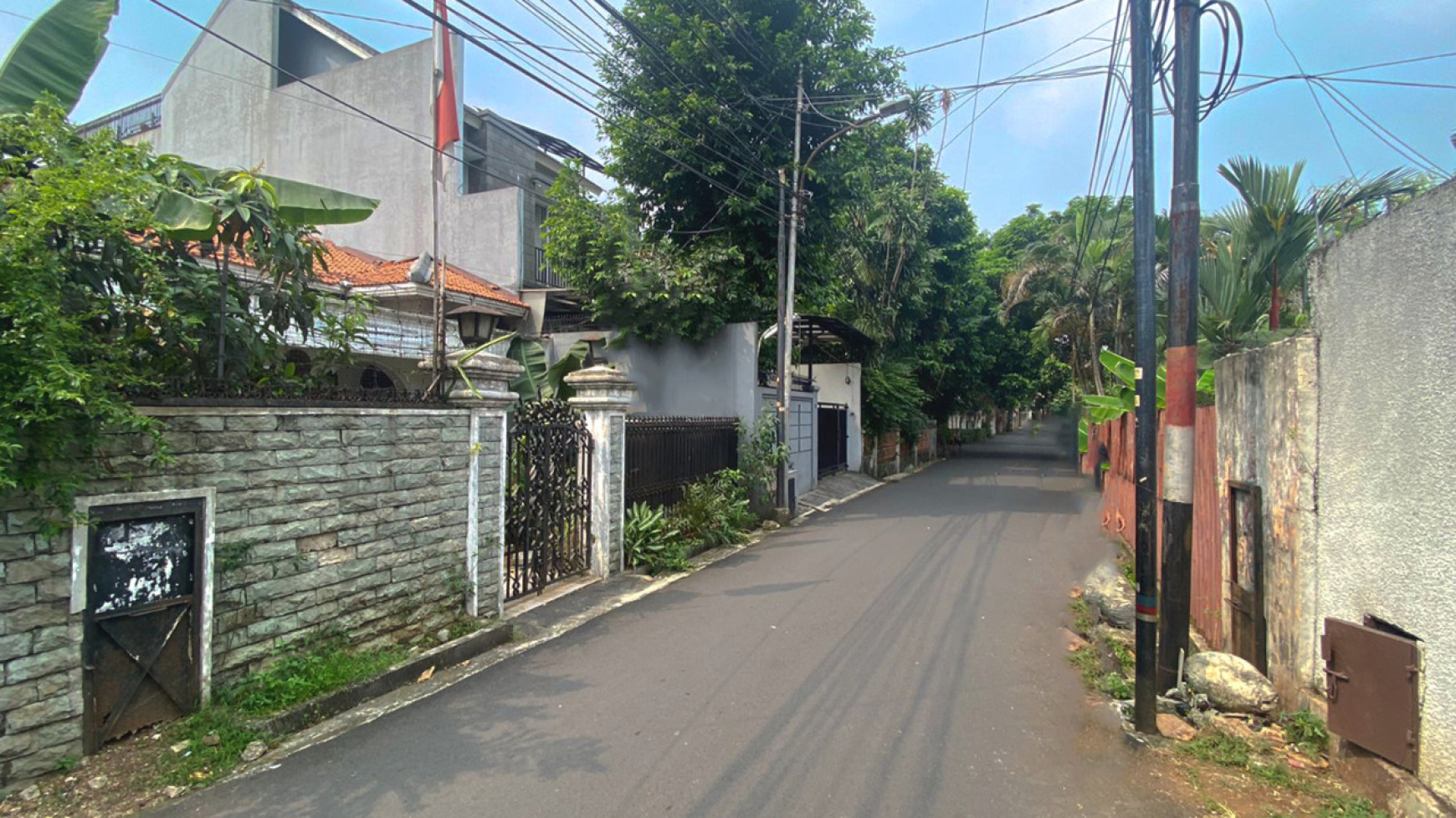 Dijual Rumah Tinggal Hitung Tanah Murah Area Cilandak