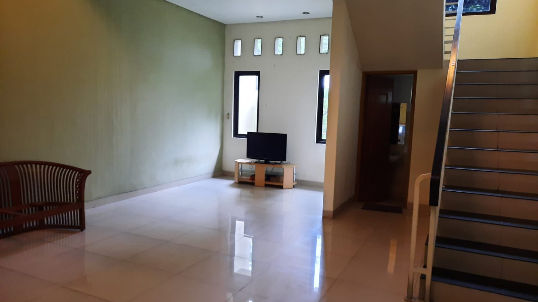 Rumah 2 Lantai di Cluster Gardenia Jababeka