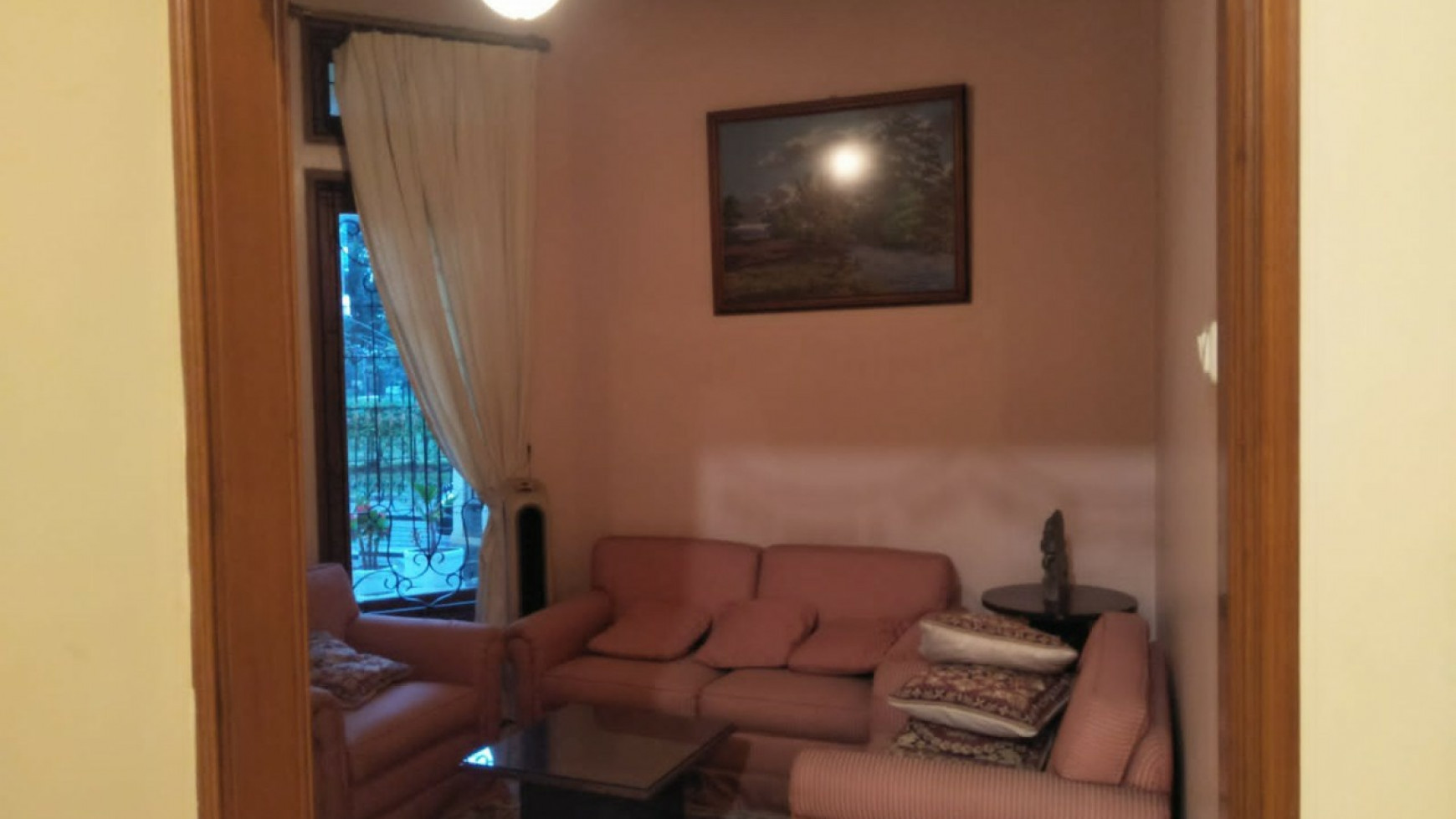 MuRAH 26jt-an/m2 Rumah Graha Famili Surabaya Barat- View Taman Asri Luas - Luas 653 m2 - HGB - Negotiable