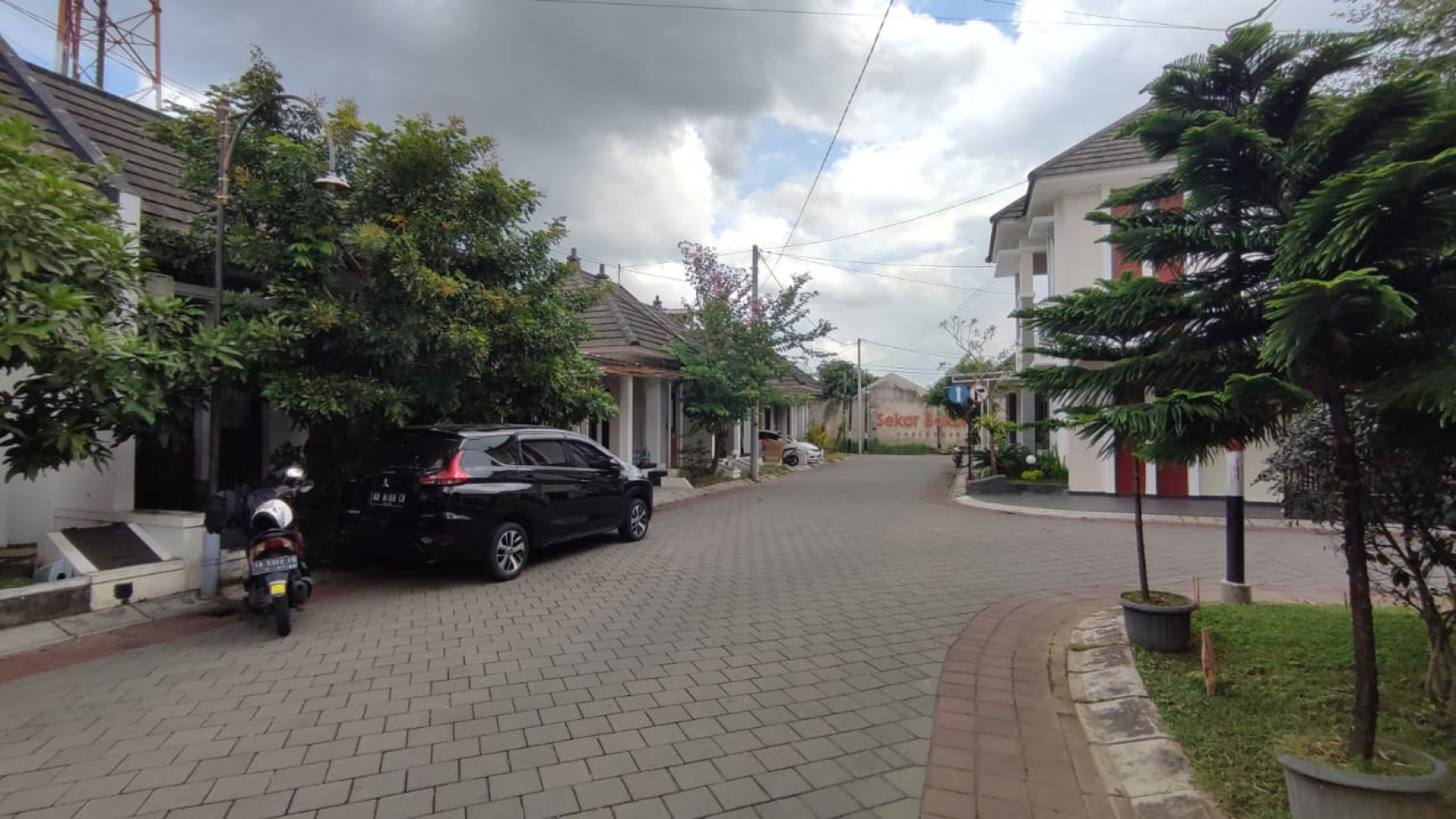 Rumah Diperumahan Sekar Bakung Residence Jl Imogiri Barat