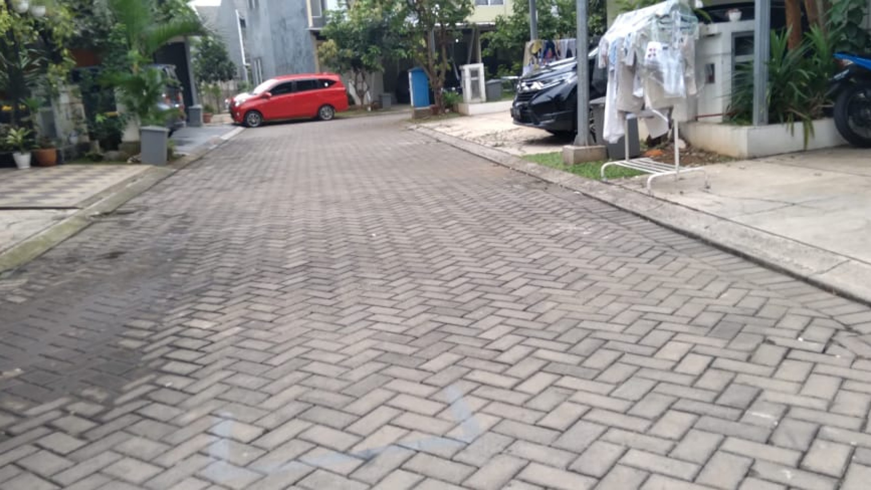 Rumah Bagus Di Serpong Jaya, Cluster The View, BSD Tangerang Selatan