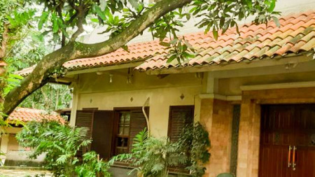 Dijual Rumah di Pesanggrahan 