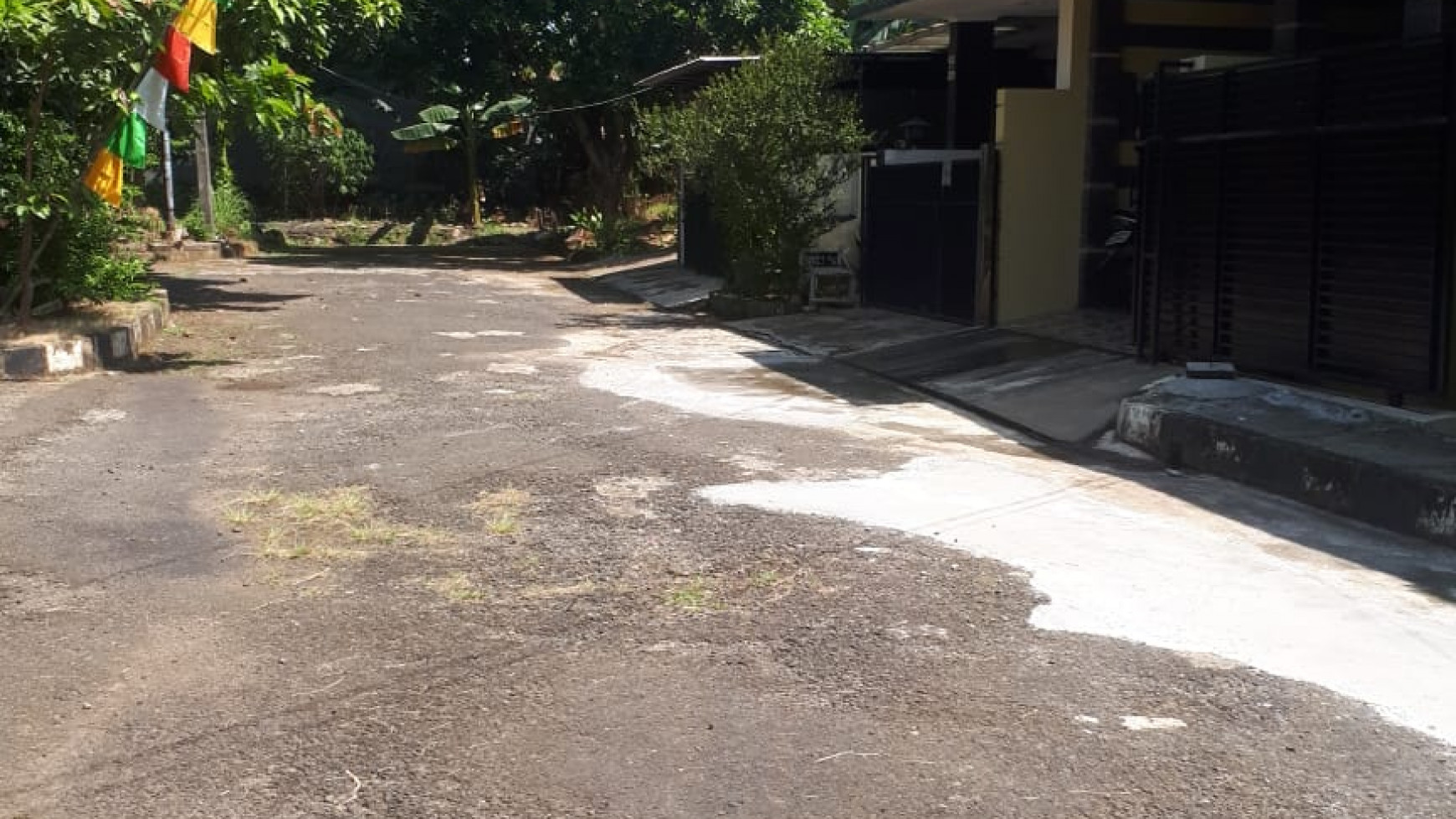 Rumah bagus, terawat siap huni di Pamulang