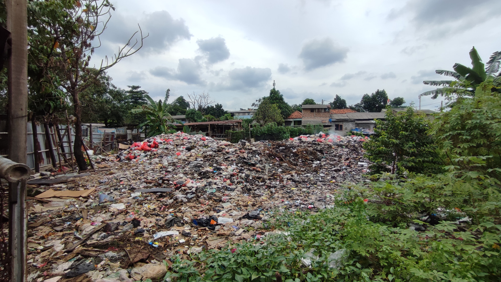 Tanah di Cimanggis Dekat Gerbang Tol Cisalak