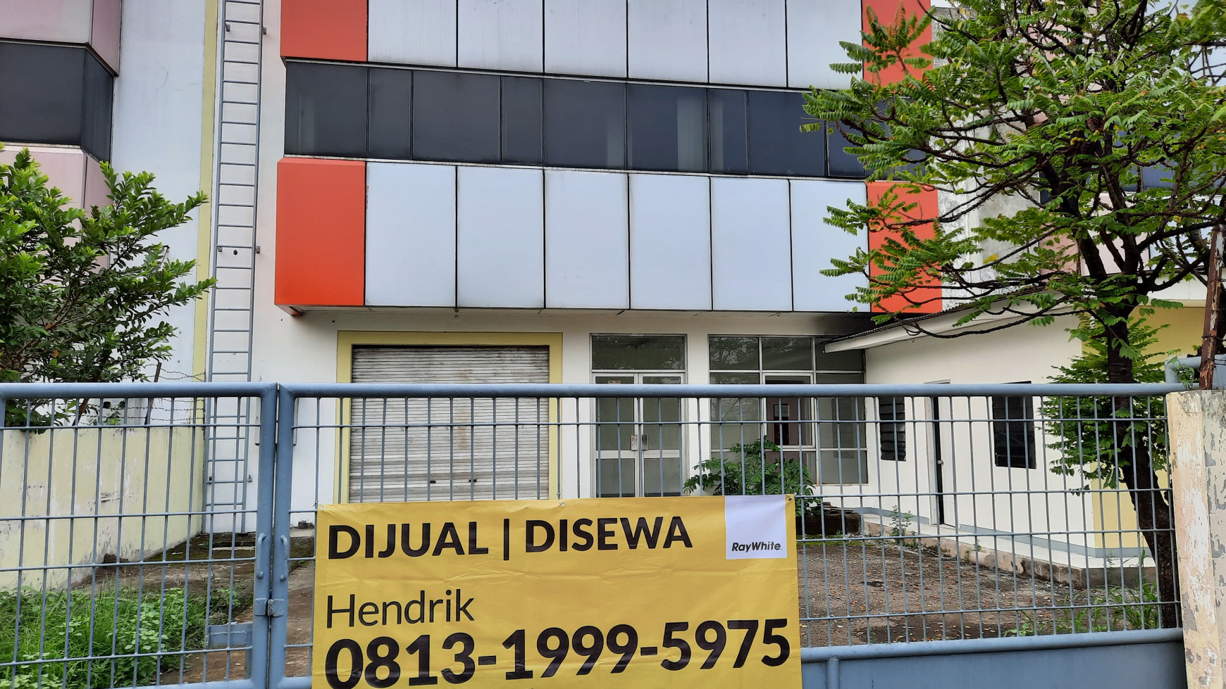 DISEWA GUDANG DAN KANTOR DI JABABEKA II (DUA)