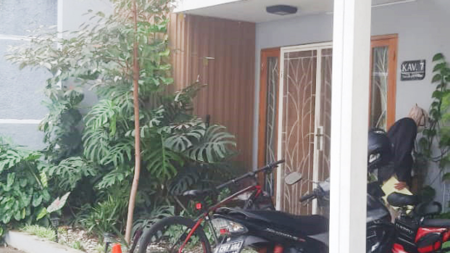 Rumah Bagus Di Cluster Sunshine Villas, Jl Raya Pondok Aren, Tangerang Selatan