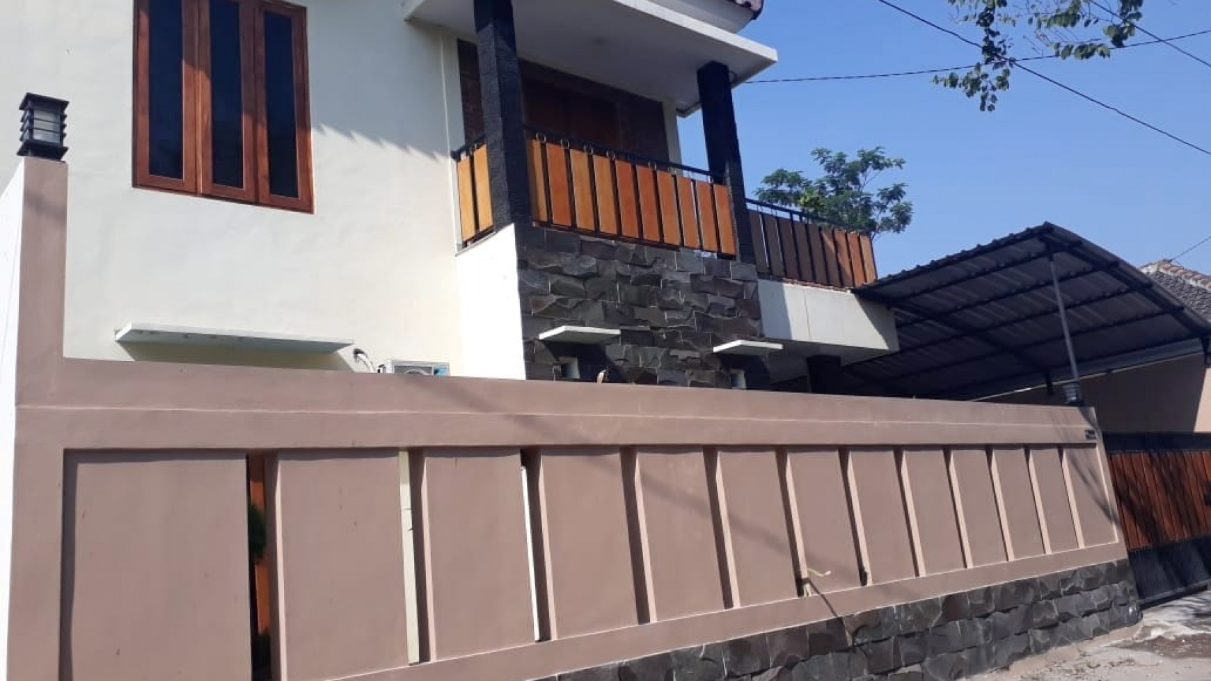 RUMAH DI UTARA JOGJA BAY, ASRI, NYAMAN DAN DEKAT DENGAN PUSAT KOTA JOGJA 