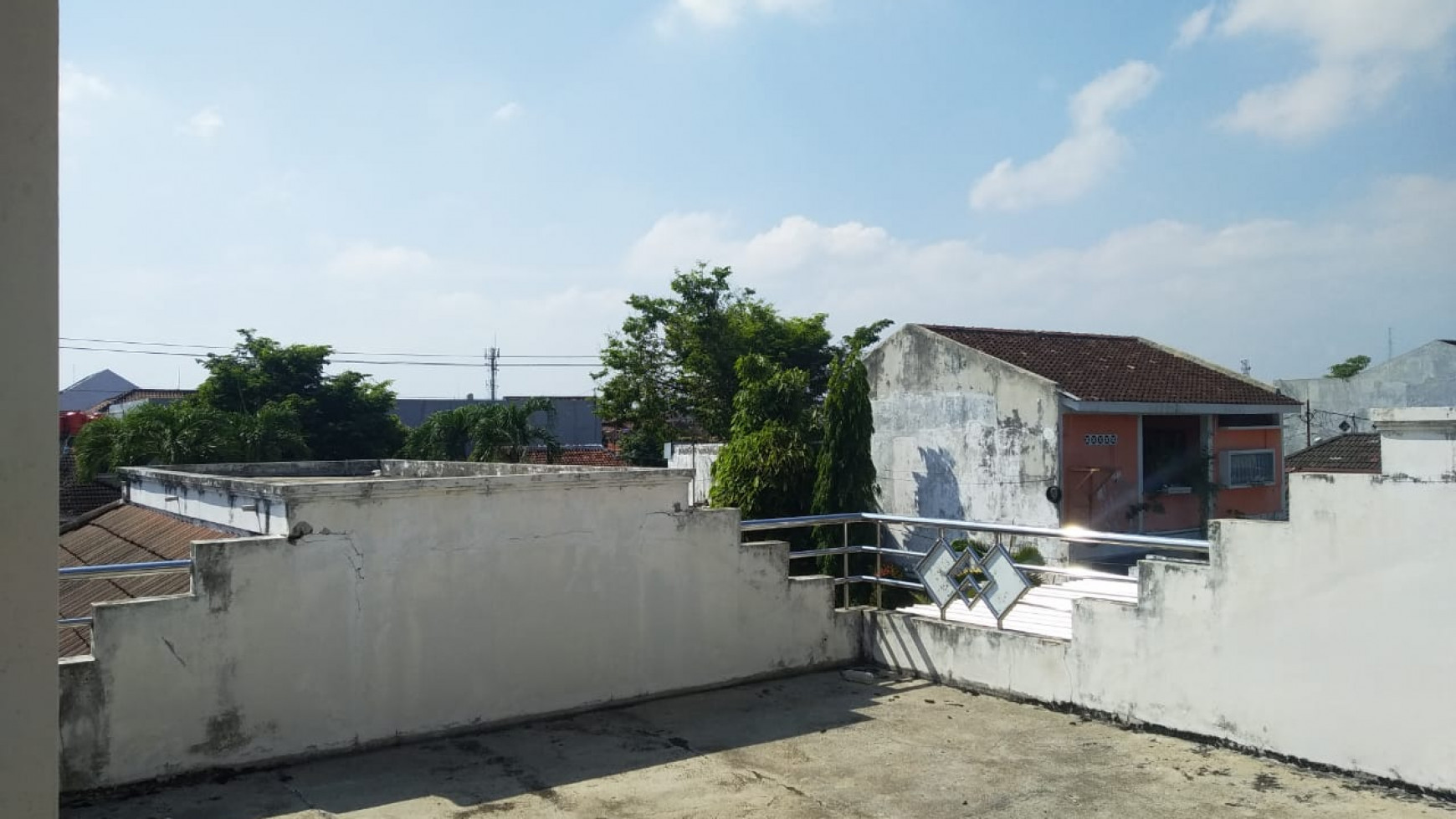 RUMAH MEWAH SELUAS 2925 METER PERSEGI DEKAT XT SQUARE YOGYAKARTA