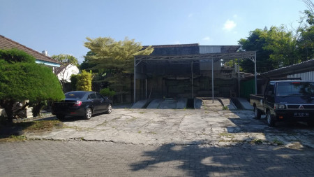 RUMAH MEWAH SELUAS 2925 METER PERSEGI DEKAT XT SQUARE YOGYAKARTA