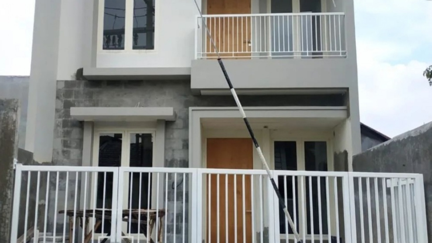 Dijual Rumah Babatan Mukti New Gress Wiyung Surabaya Barat 