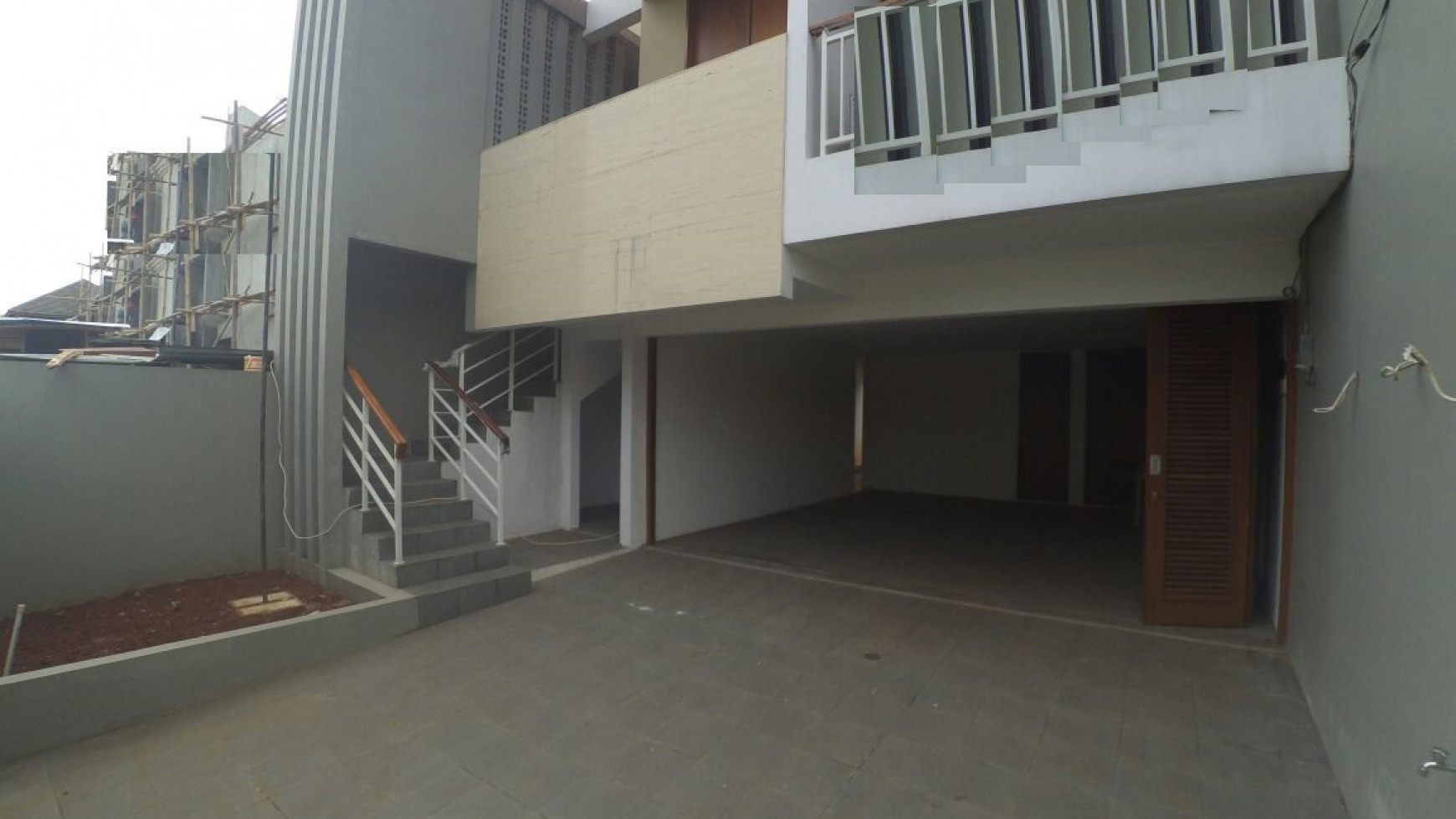 Rumah Brand New 2 Lantai siap huni dalam Cluster