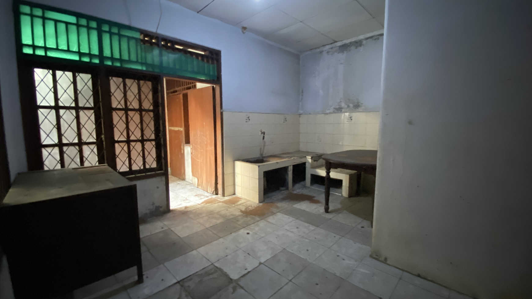 Dijual Rumah Ex. Rumah Kost Di Warung Buncit Raya, Jakarta Selatan