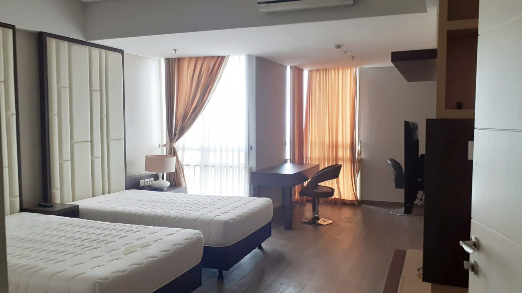 Apartement Trillium, Pusat Kota Surabaya, Full Furnished - MG -