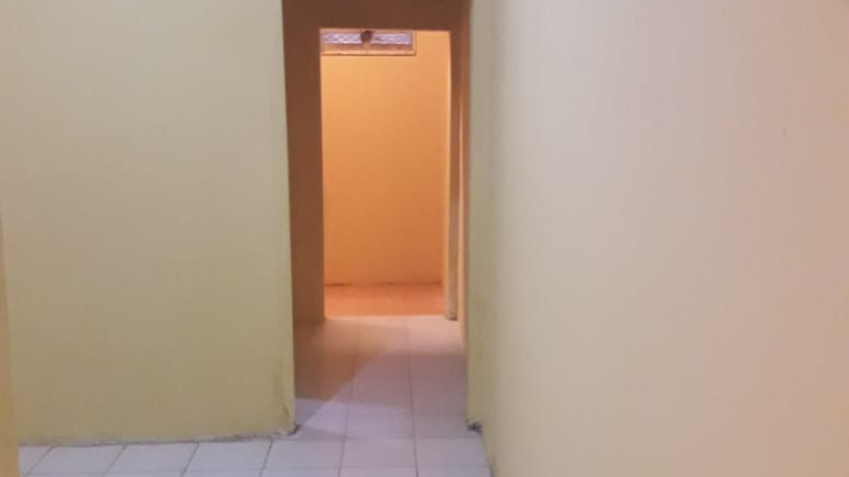 Dijual Rumah kontrakan 3 pintu di jl. Gelatik,Ciputat timur.  