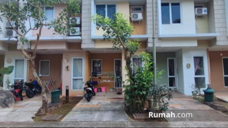 Hot Price. Rumah Minimalis Modern Virginia Village, Gading Serpong