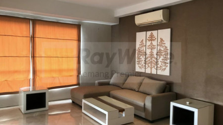 Dijual / Sewa Apartemen Fully furnished 3 Bed with private lift , the best condominum 2012 @Gandaria Jakarta Selatan