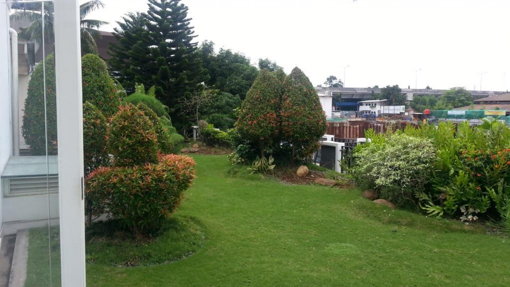 Rumah Cantik & Asri Lokasi Strategis di Cipete, Jakarta Selatan