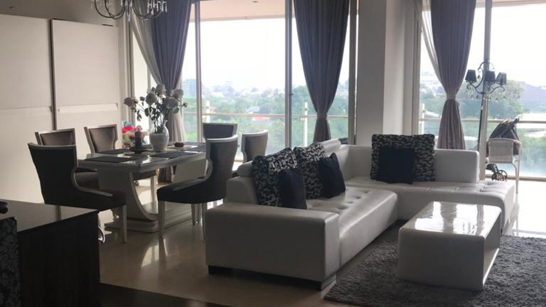 Apartemen Lokasi strategis di Kemang, Jakarta selatan