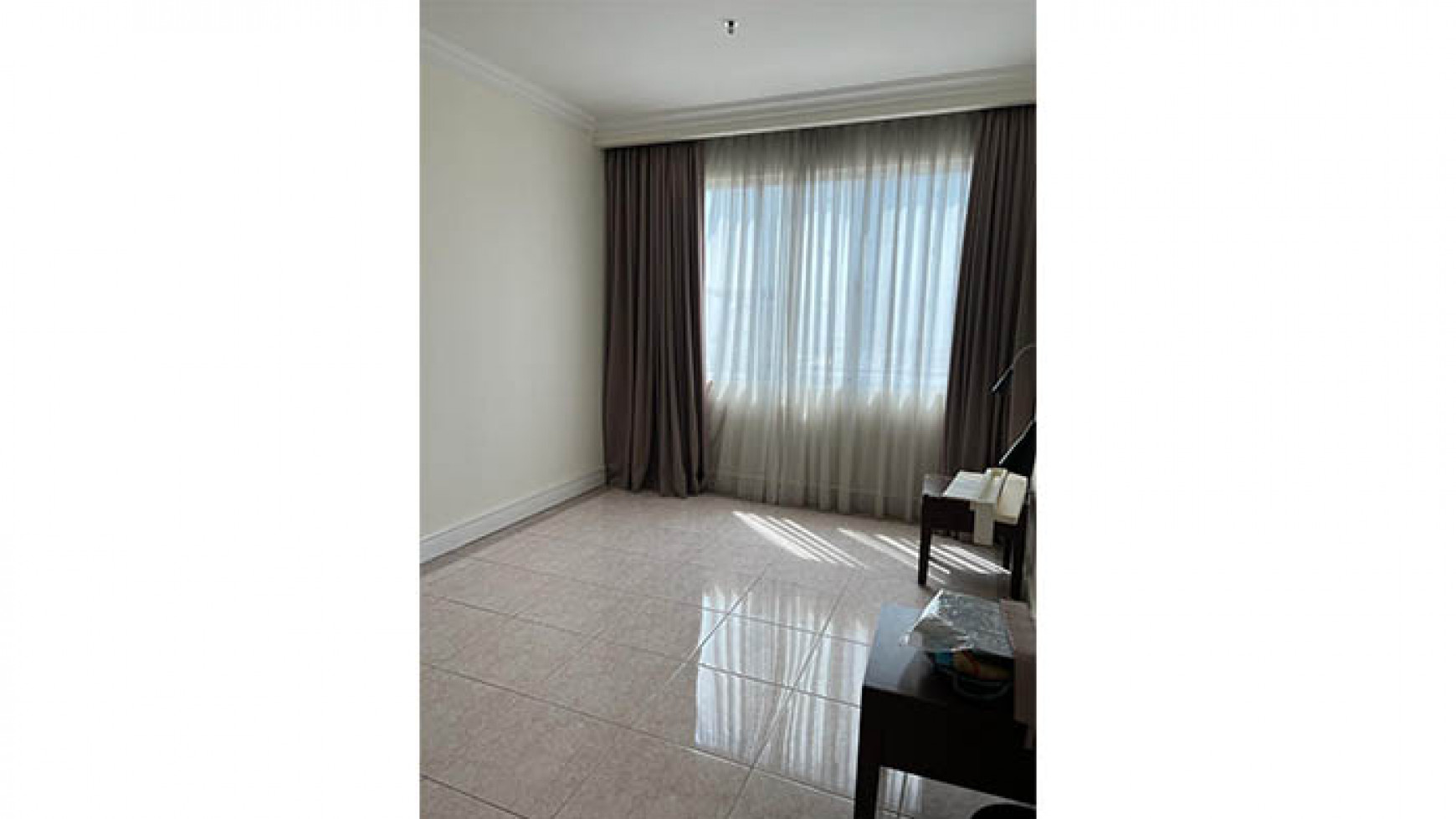 Apartemen Full Furnished, Facilities Pool, Tennis Court, Play ground ITC Permata Hijau, Luas 130m2