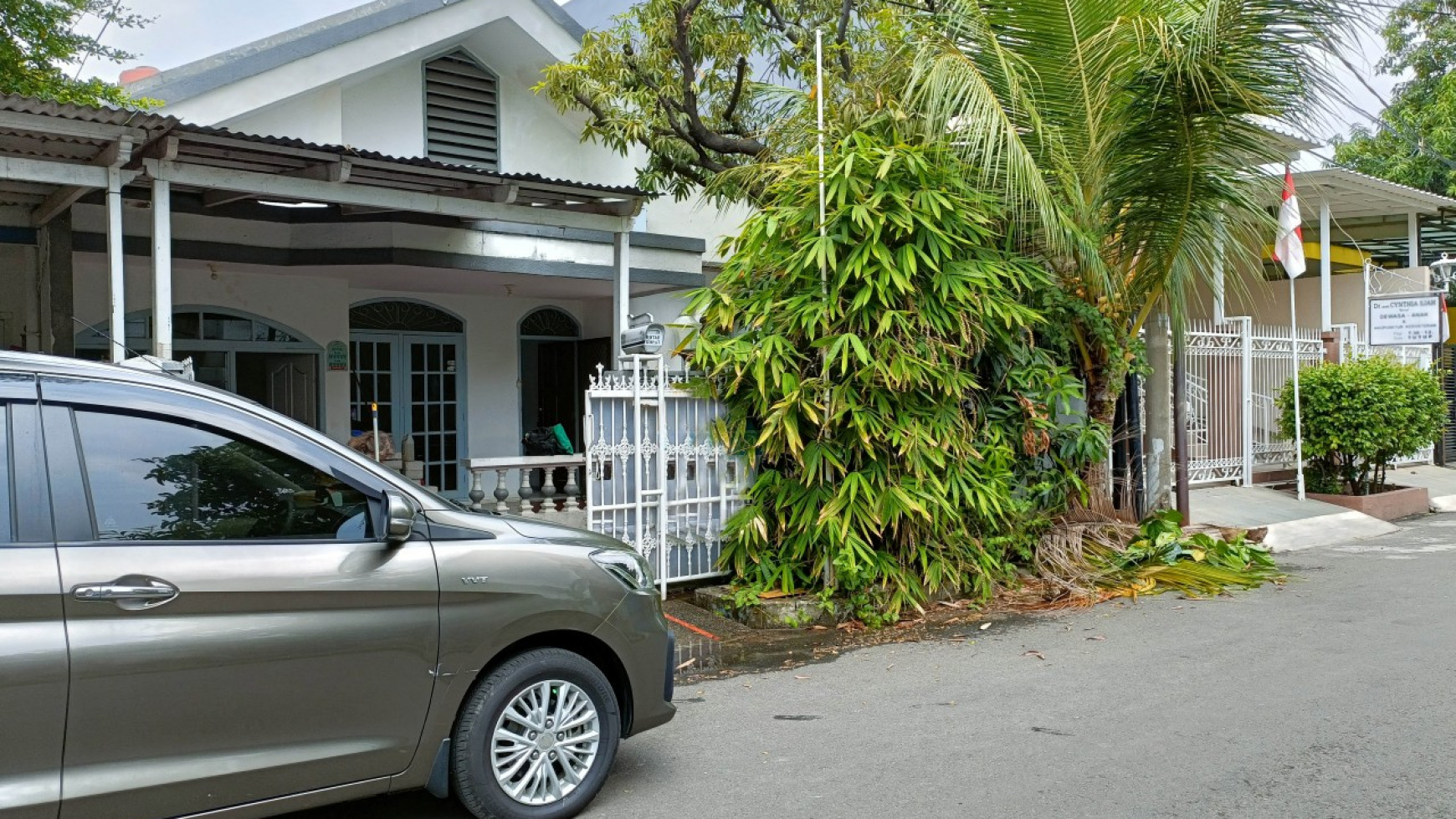 Rumah Gading Elok Utara, Kelapa Gading Luas 9x18m2