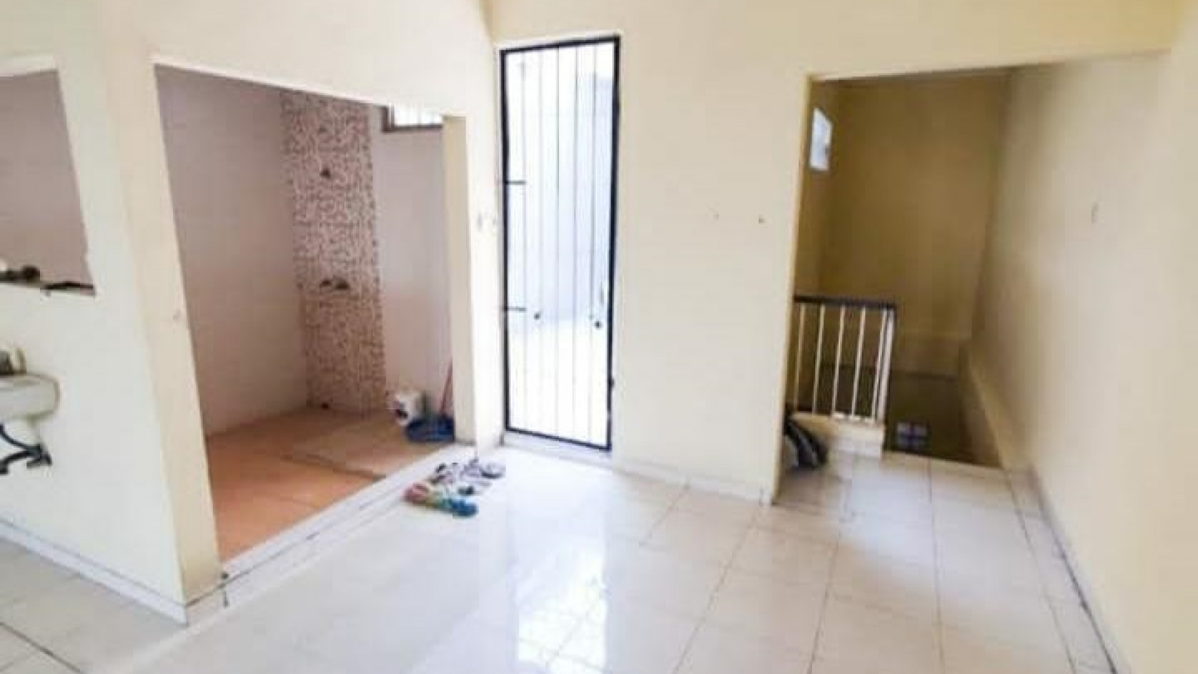 Dijual Ruko 3 lantai di Rungkut Asri Utara, Surabaya