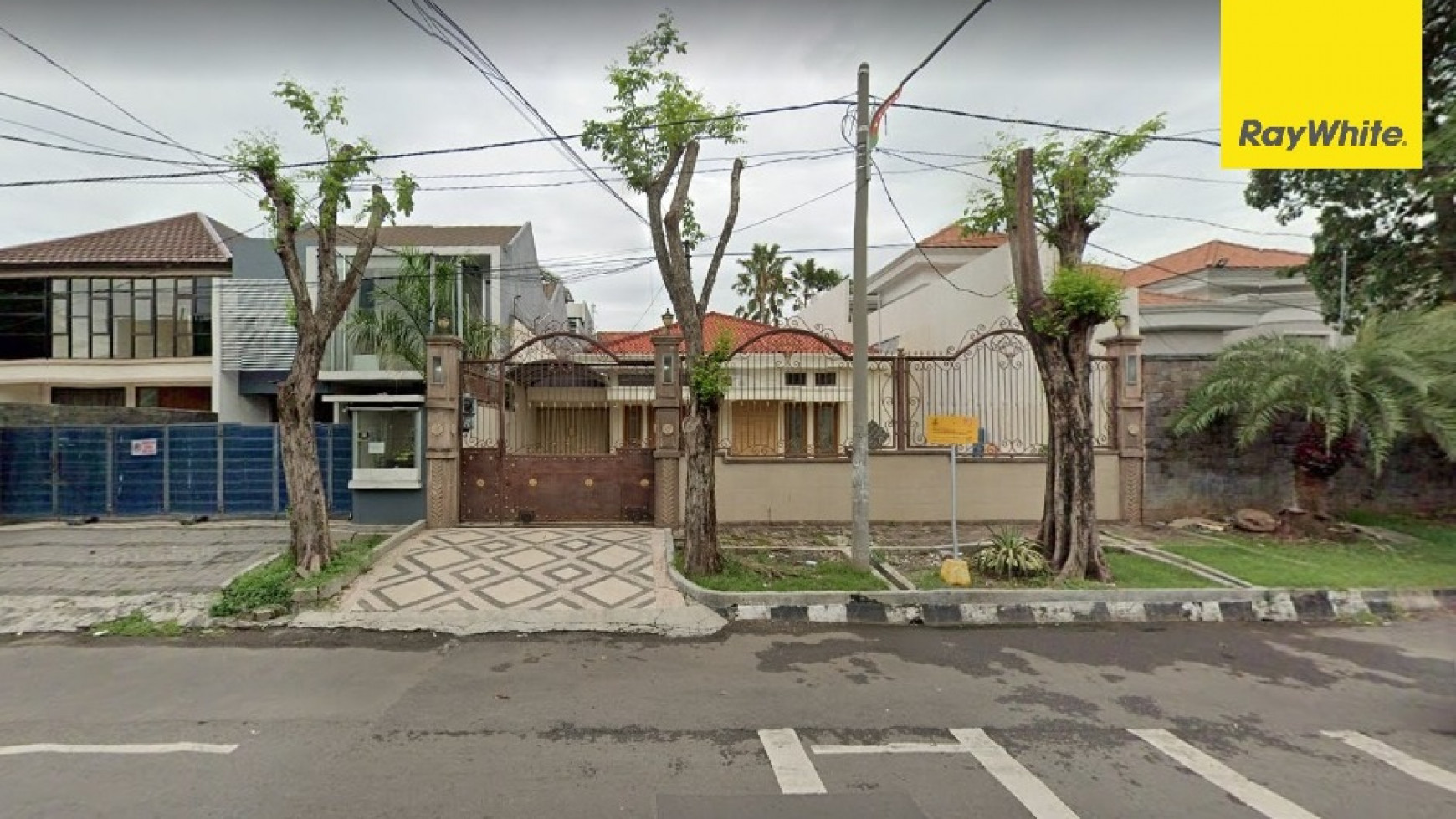 Dijual Rumah Siap Huni Pusat Kota di Jl Imam Bonjol, Surabaya