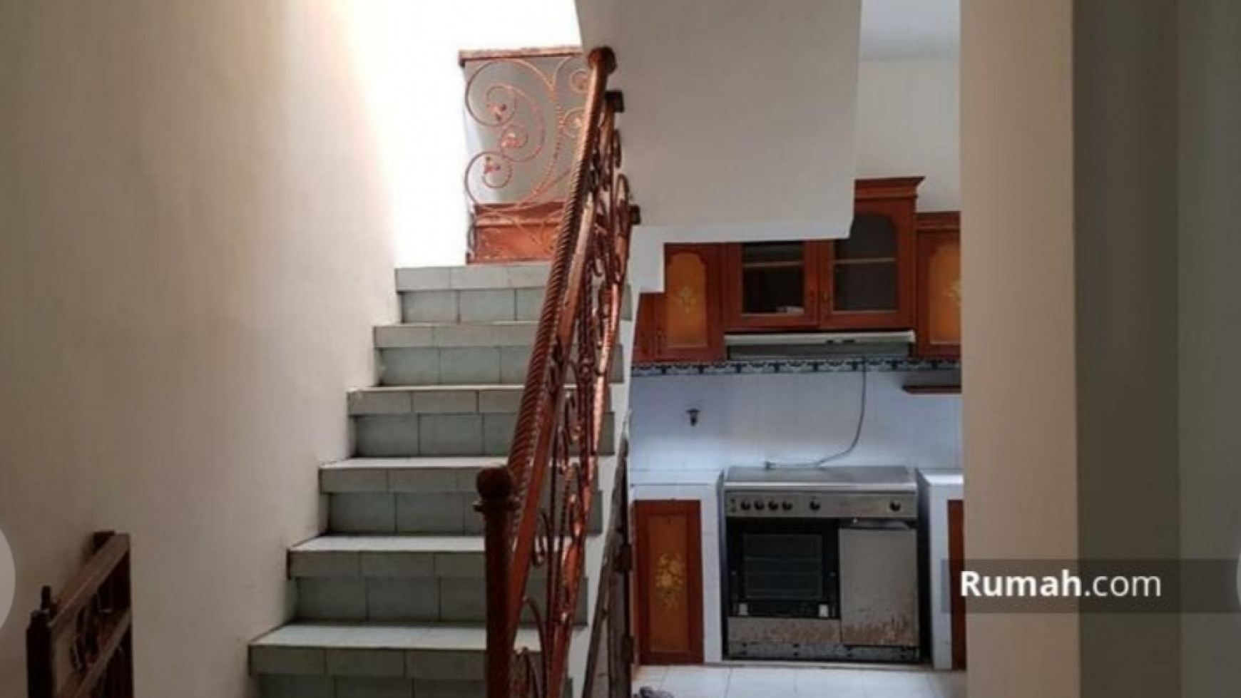 Best Price. Rumah Vila Melati Mas, Serpong. Bebas Banjir..