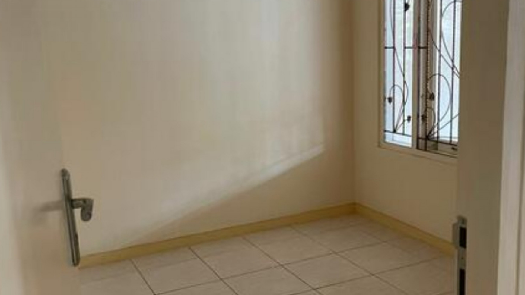 Termurah. Rumah 1 Lantai Nusaloka. BSD..
