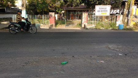 498. Dijual murah Jl Nuraksa Mataram Lombok, rumah itung tanah