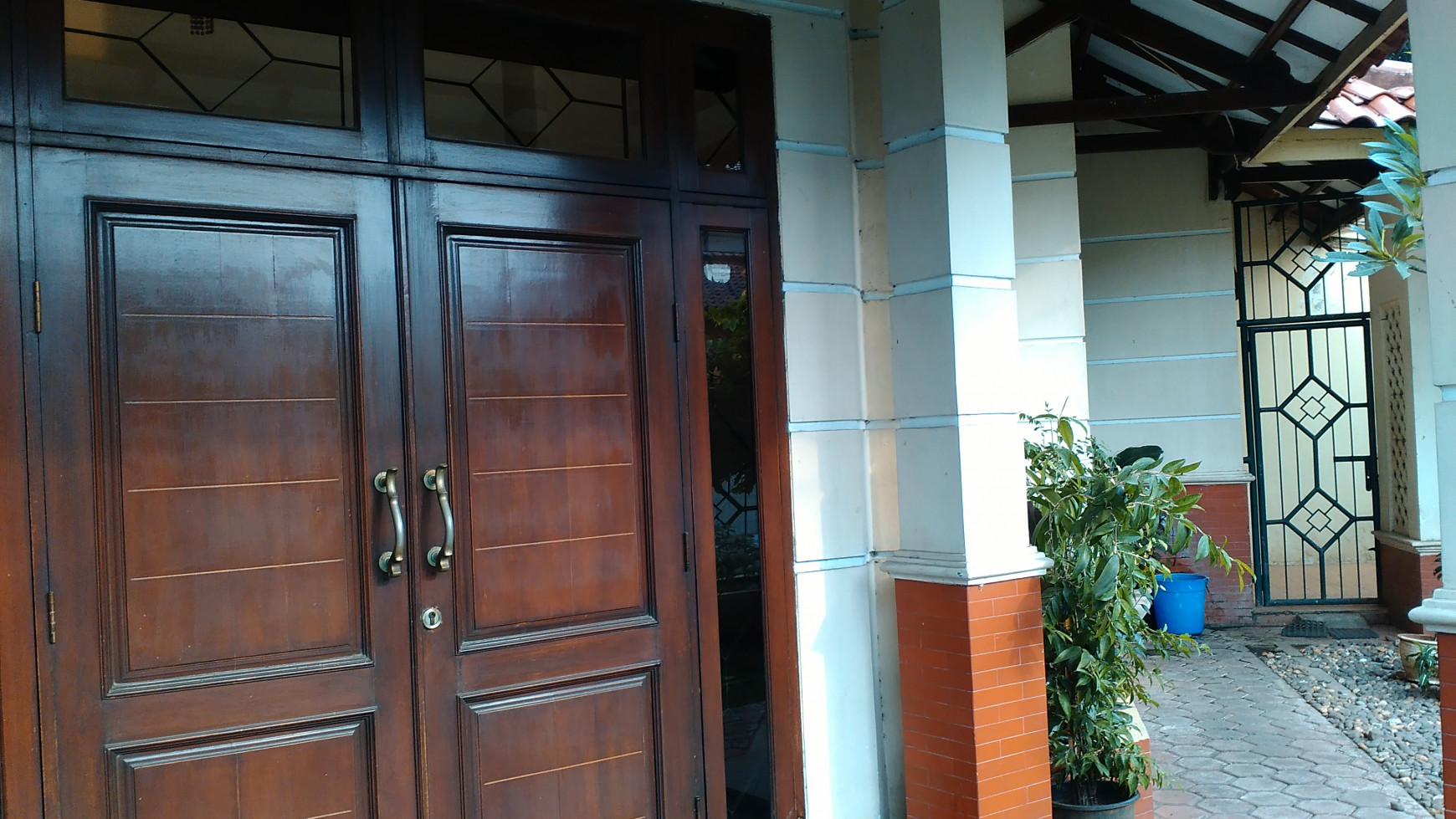 Dijual Rumah Cantik dalam Komplek CIMB Niaga Pejaten Barat