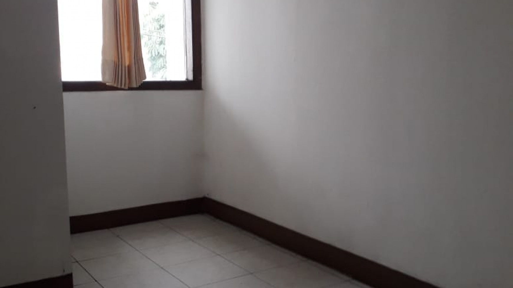 Dijual Rumah di Cilandak Barat