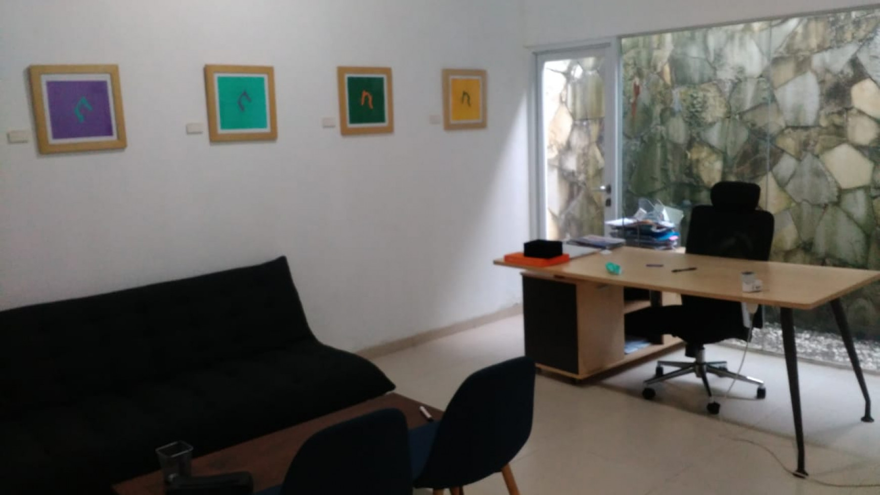 Dijual !!! Rumah bekas kantor lokasi strategis di Kemang Timur