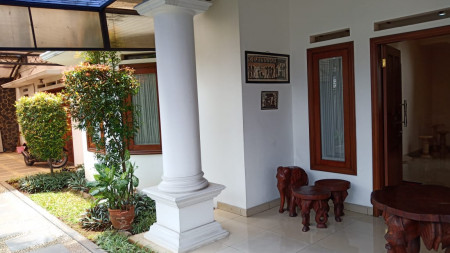 Dijual !!! Rumah murah lokasi startegis di Cipete