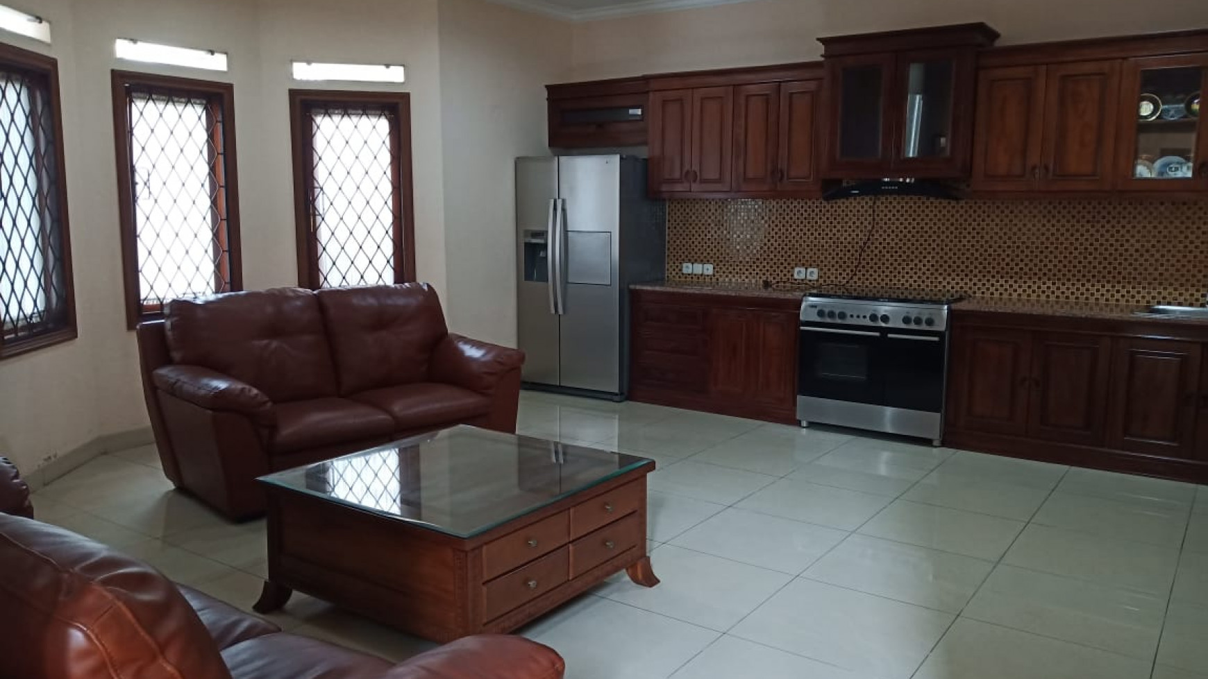 Dijual !!! Rumah murah lokasi startegis di Cipete