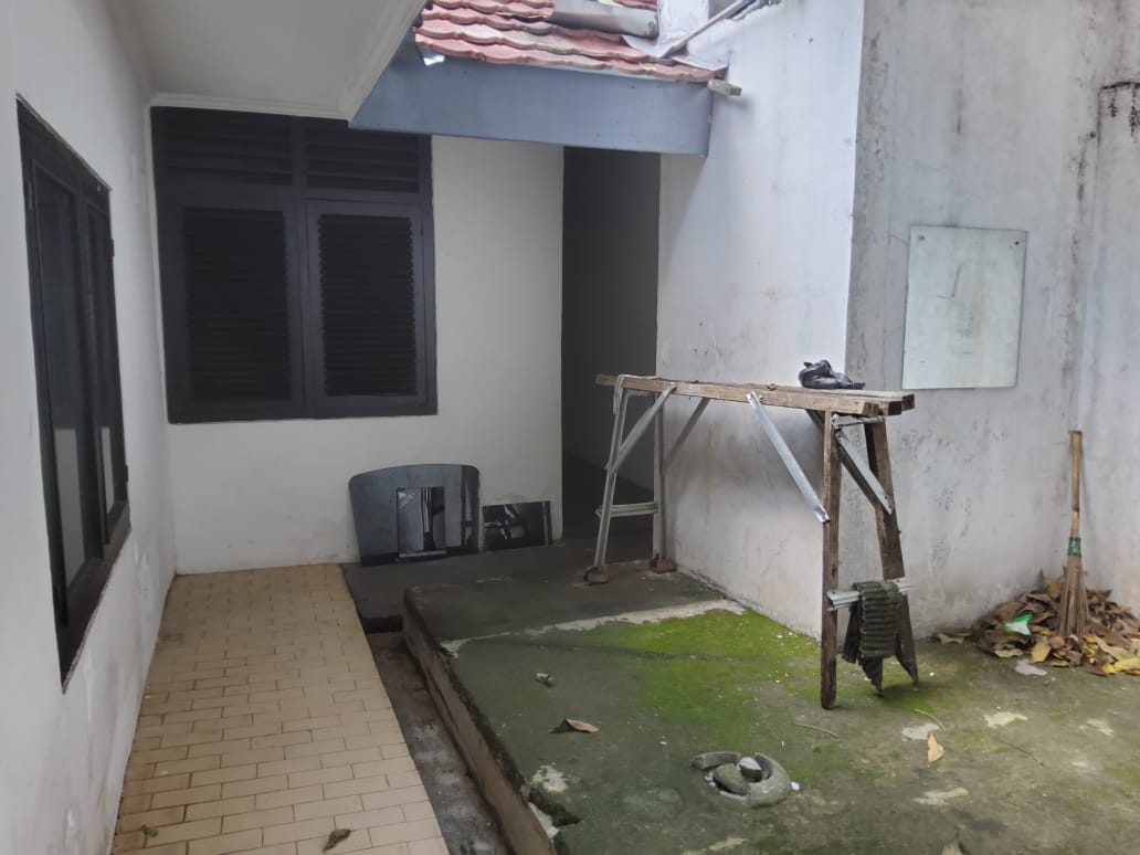 Rumah Lingkungan Asri & Nyaman Lokasi Strategis Dekat ITC Fatmawati & Stasiun MRT  Cipete, Jakarta Selatan...