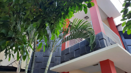 Rumah dan Kost Lokasi Strategis dekat Pancoran, Jakarta Selatan