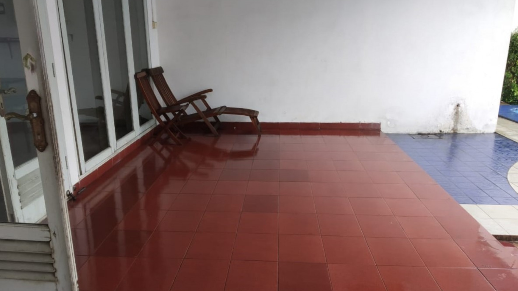 Dijual Rumah Lama Murah Banget! Harga dibawah NJOP --- Jl. Kemang Timur Raya