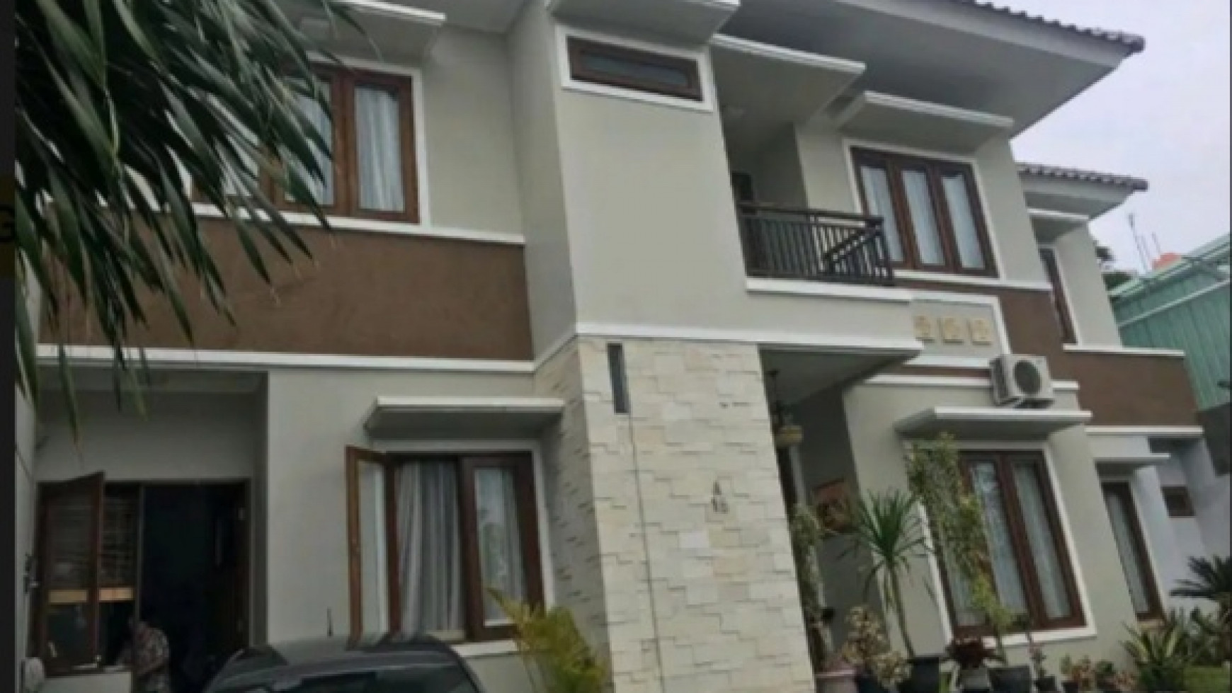 Rumah Cantik dalam Townhouse daerah Cilandak