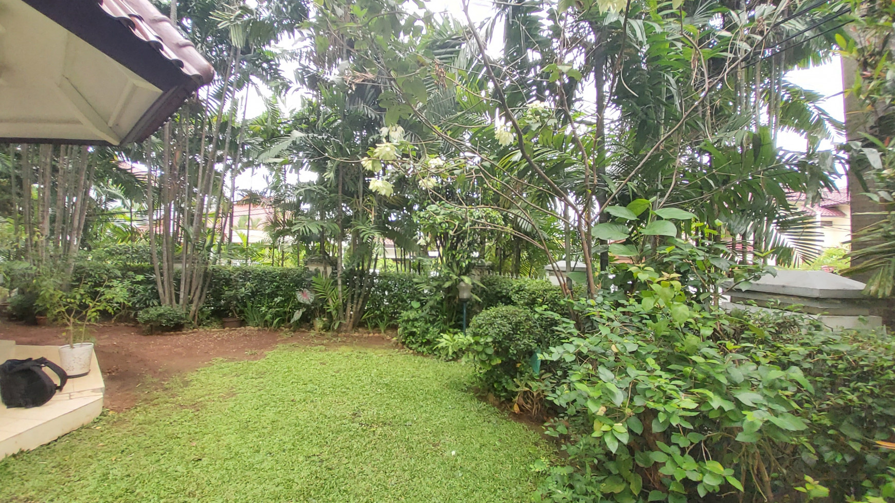 Rumah Asri & Nyaman Lokasi dalam Kompleks  di Duren Tiga, Jakarta Selatan...