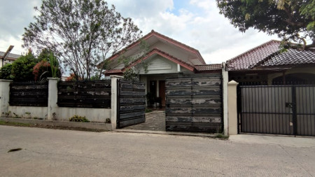 Dijual Rumah Bagus Di Jl Elang Raya, Griya Cinere Depok