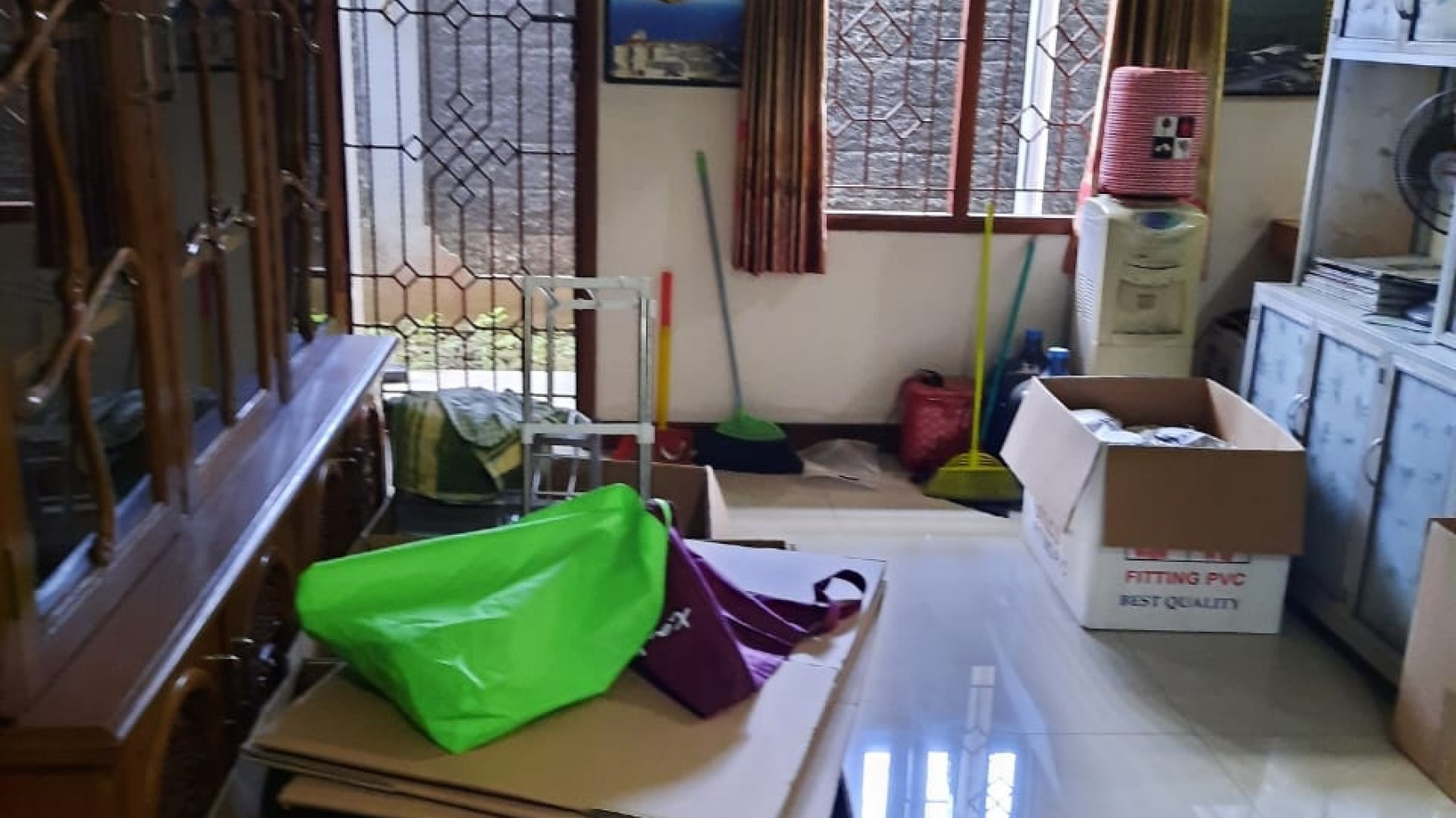 Rumah Mewah 2 Lantai Asri dan Tenang Di Cimanggis Depok