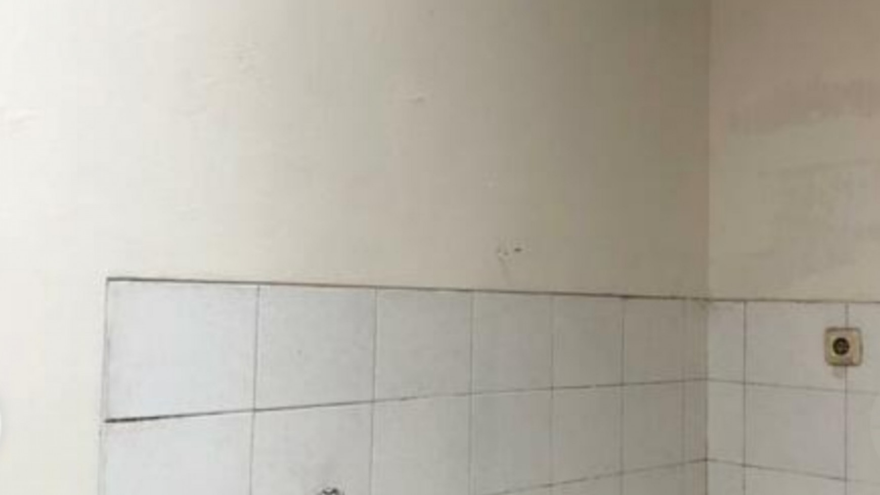 For Sale. Rumah Cantik Neo Catalonia, BSD