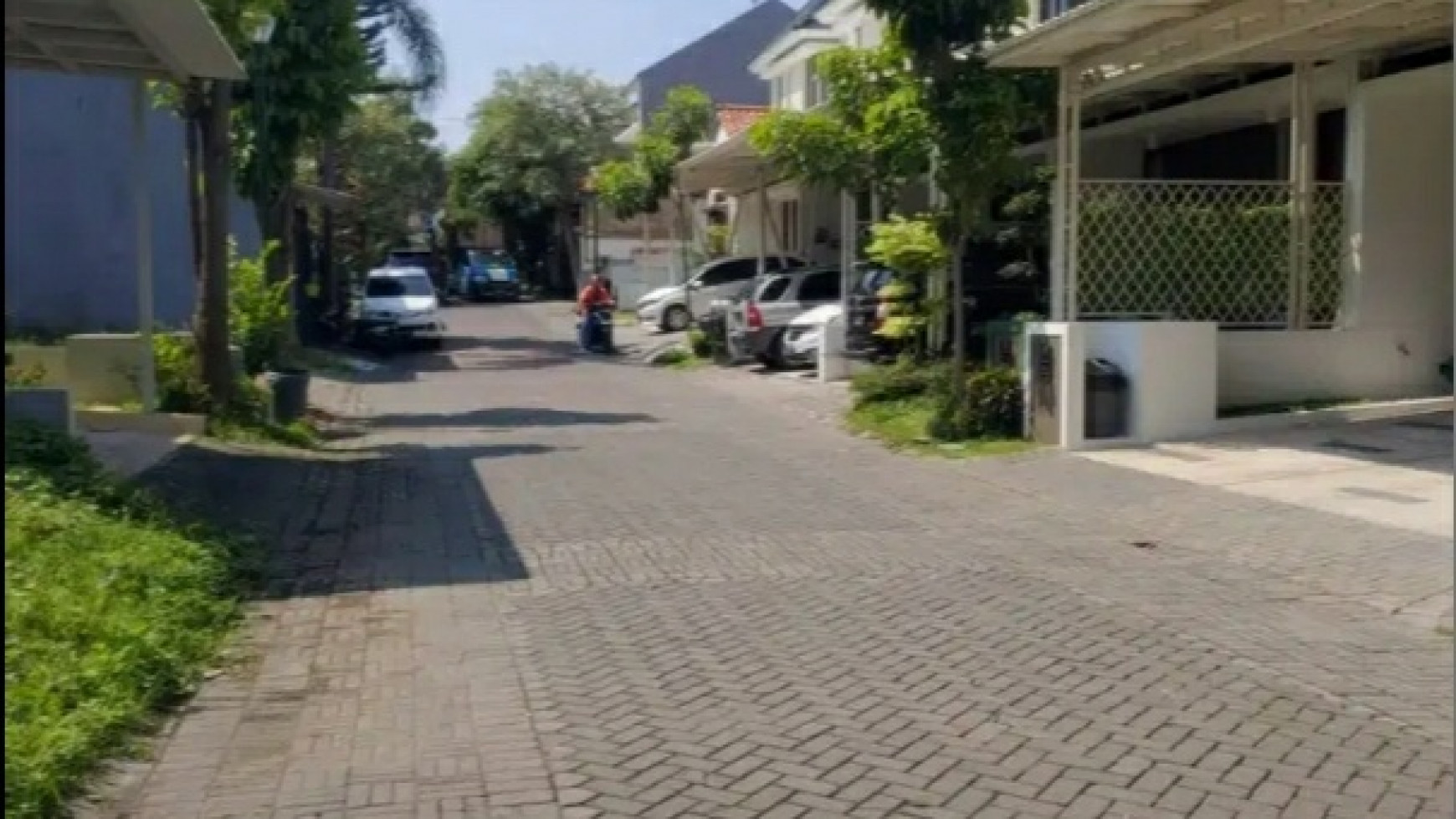 2 M-an Rumah Taman Puspa Raya Citraland Surabaya Barat- New Baru 2 Lantai - STRATEGIS dekat Pasar Modern dan GWalk Citraland