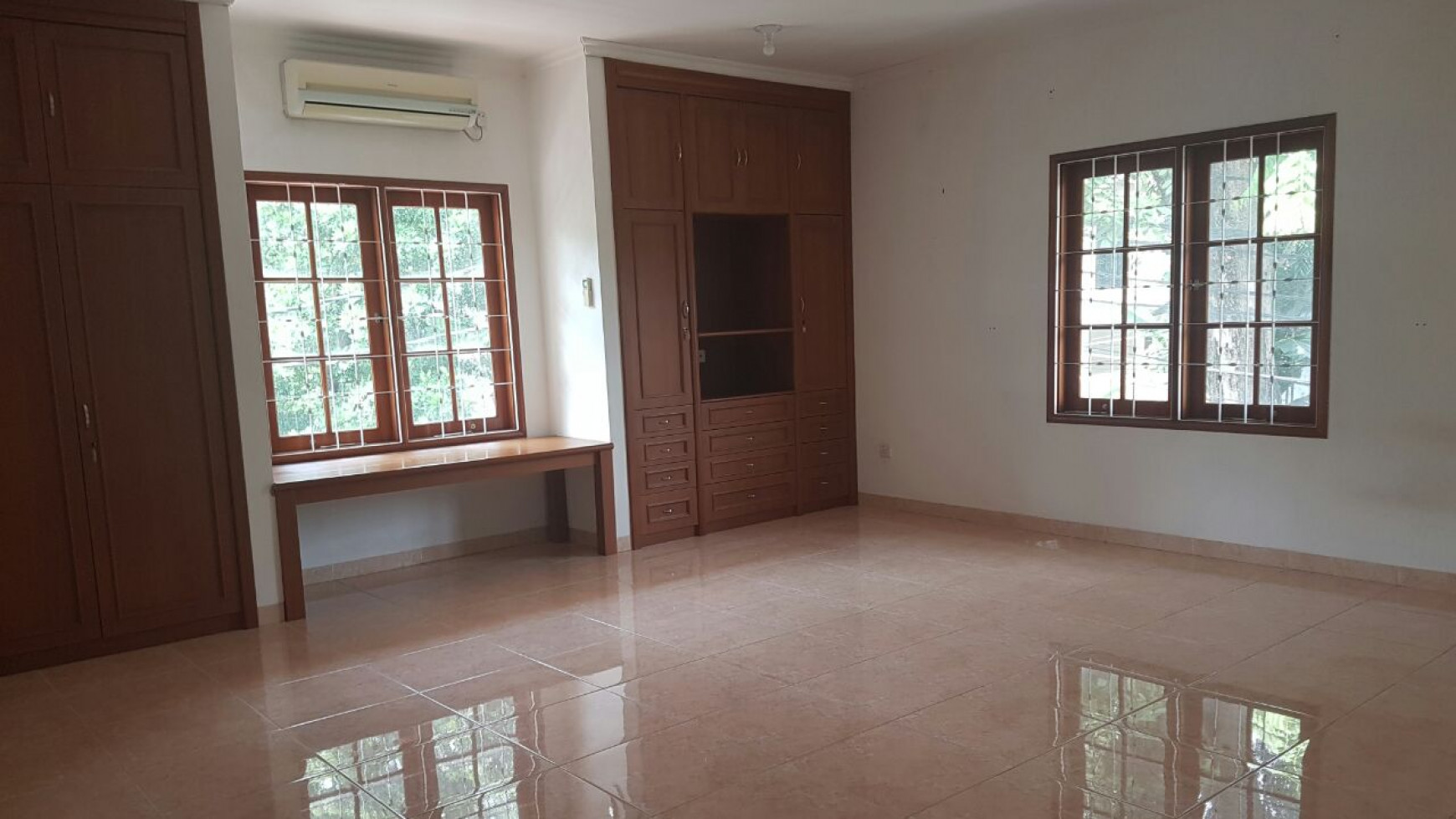 Rumah 800m2 Kemang Area Good Location