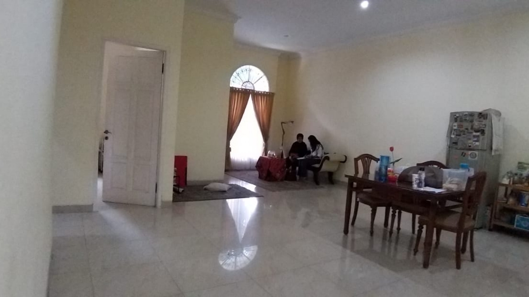 Rumah Bagus Di Griya Loka, BSD Tangerang Selatan