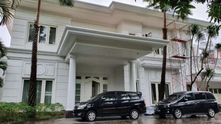 Rumah Mewah Daerah Menteng